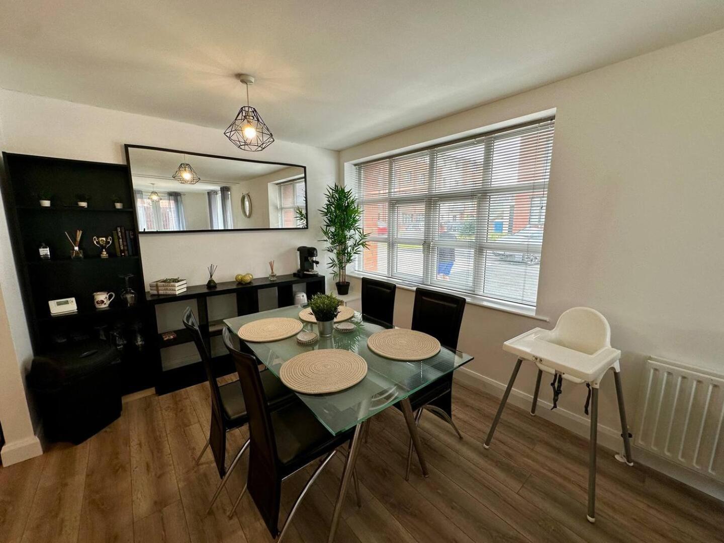 2Br City Side Apartment Belfast Ngoại thất bức ảnh